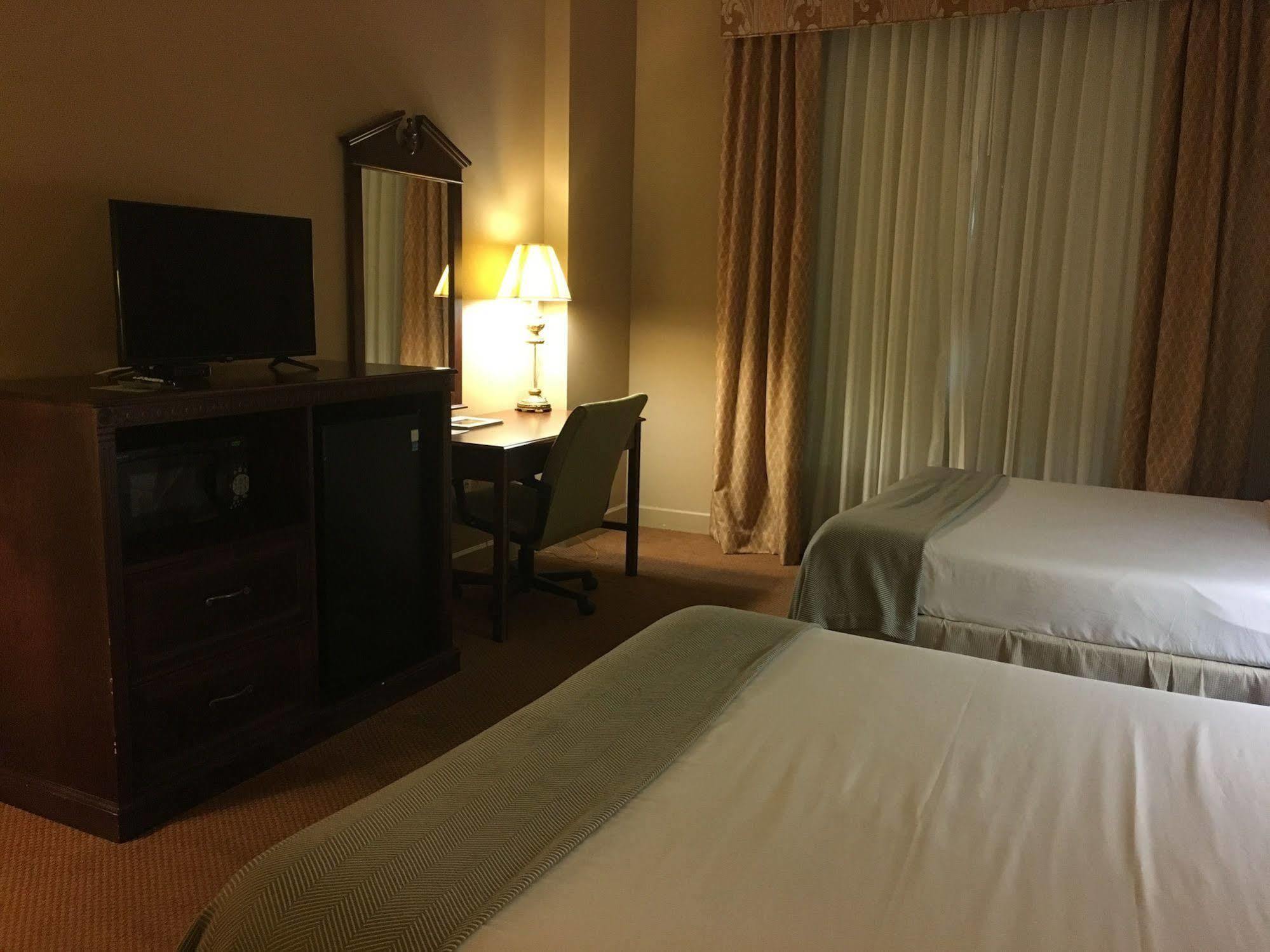 Inn On Broadway Downtown/Keeneland/Medical Center Lexington Ngoại thất bức ảnh