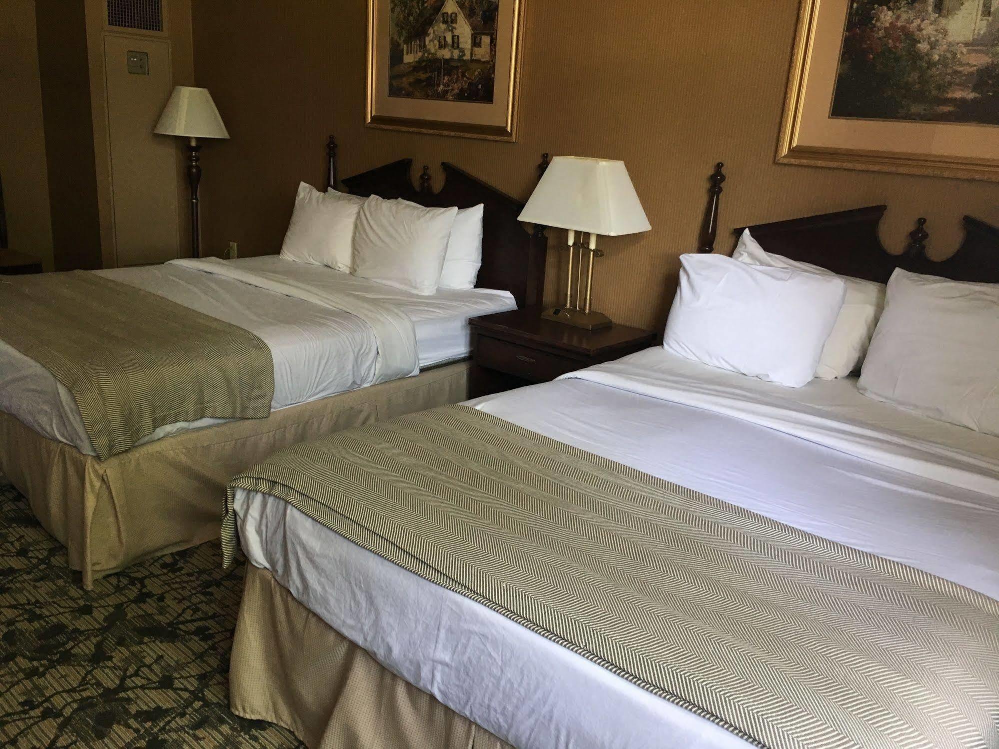 Inn On Broadway Downtown/Keeneland/Medical Center Lexington Ngoại thất bức ảnh